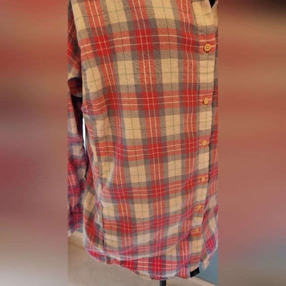 Lauren James Medium Pink Blue Cotton Flannel Button Down - Picture 4 of 8